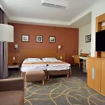 City Hotel 3*
