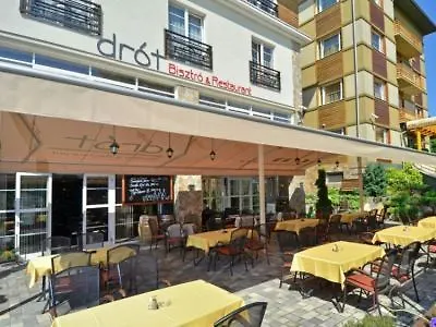 Hotel City